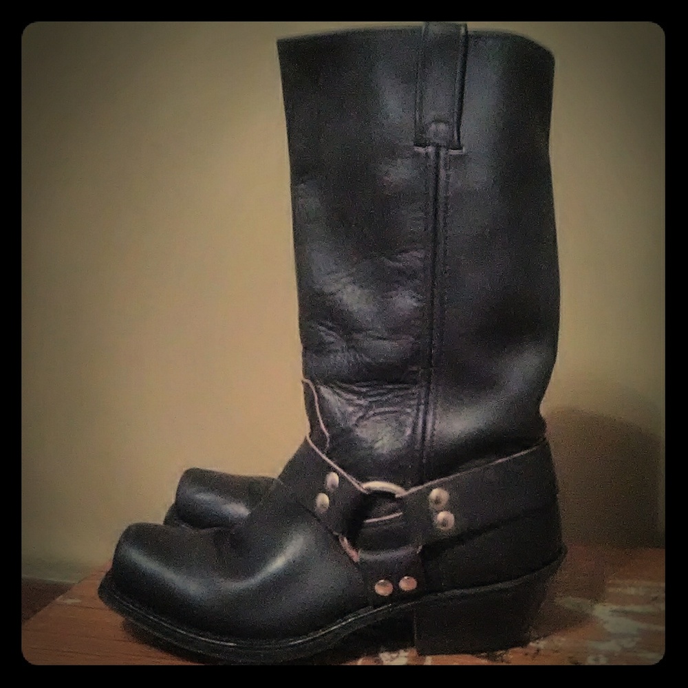 HH motorcycle boots harness